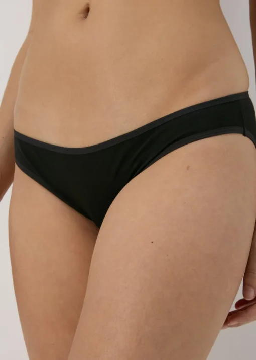 4 Pack Black Mini Knickers