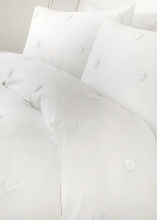 Appletree Dot Garden White Duvet Cover Set