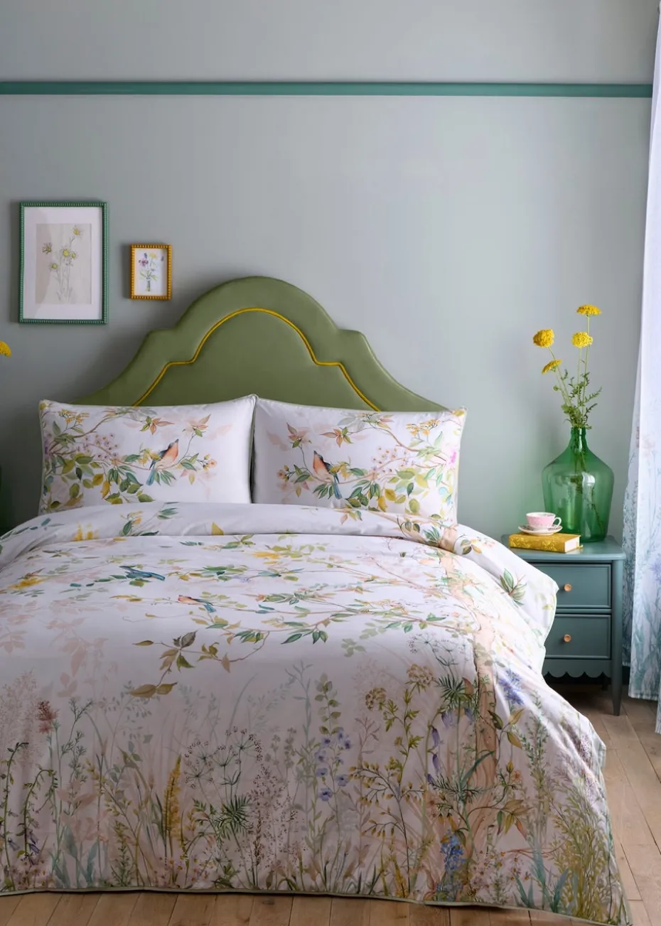 Appletree Heritage Arianna Digitally Printed Natural Duvet Cover Set