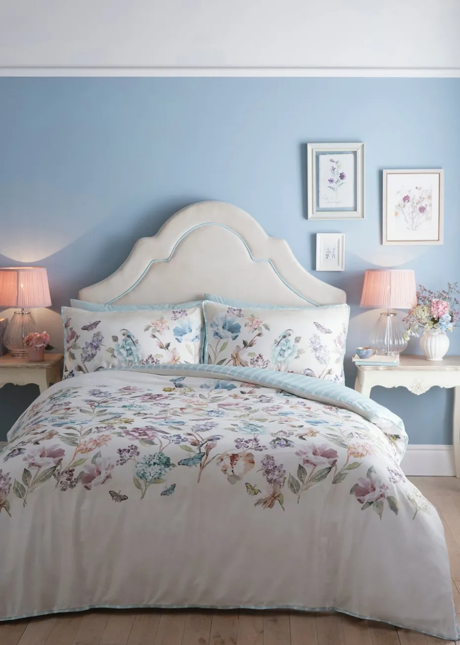 Appletree Heritage Portia Digitally Printed Duvet Cover Set