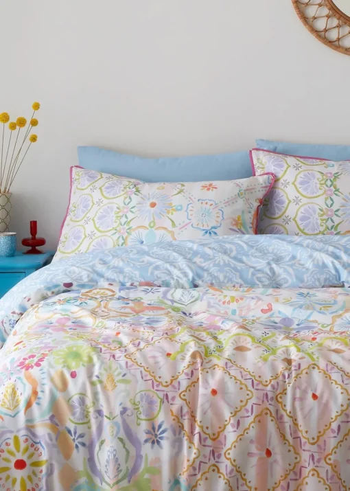 Appletree Style Casablanca Reversible White Duvet Cover Set