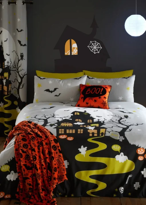 Bedlam Halloween Haunted House Duvet Cover Set