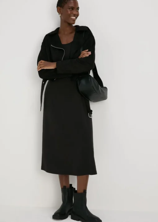 Black Ribbed Scoop Neck Midi Dress