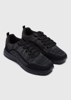 Black Sports Trainer