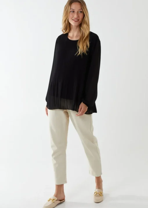 Blue Vanilla Black Long Sleeve Pleated Top
