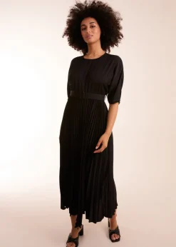 Blue Vanilla Black Pleated Dress With Belt