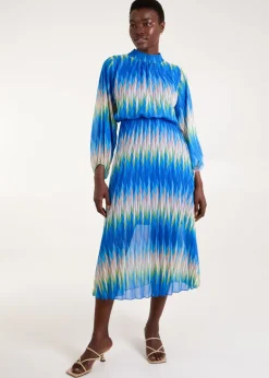 Blue Vanilla Blue Chevron Print High Neck Dress