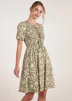 Blue Vanilla Green Tie Keyhole Front Puff Sleeve Dress
