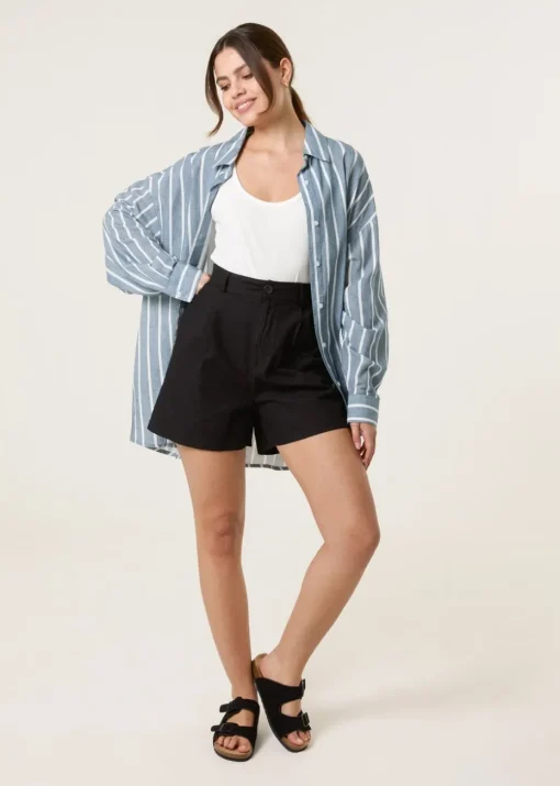 Blue Vanilla Ivory Shorts With Pleated Design
