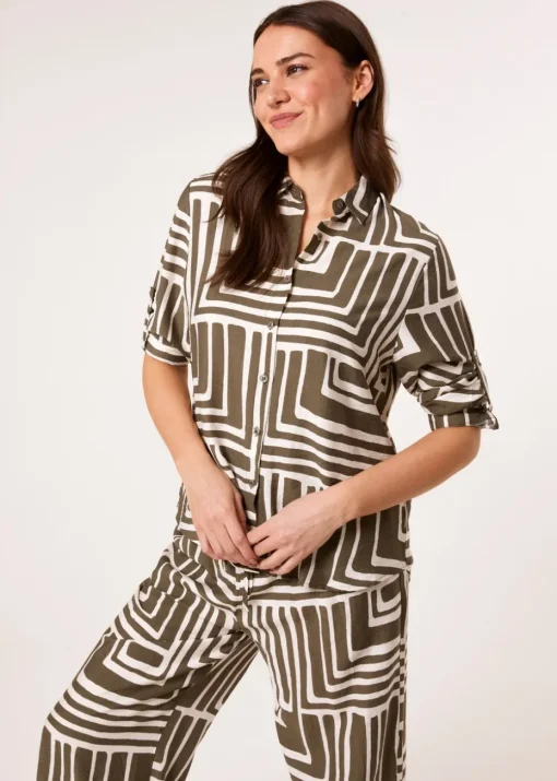 Blue Vanilla Khaki Geometric Print Two Piece Set