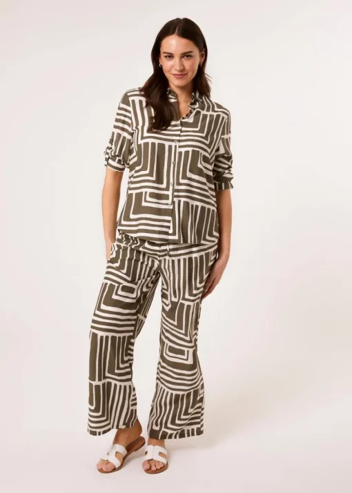 Blue Vanilla Khaki Geometric Print Two Piece Set