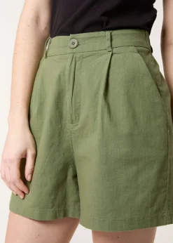 Blue Vanilla Khaki Shorts With Pleated Design