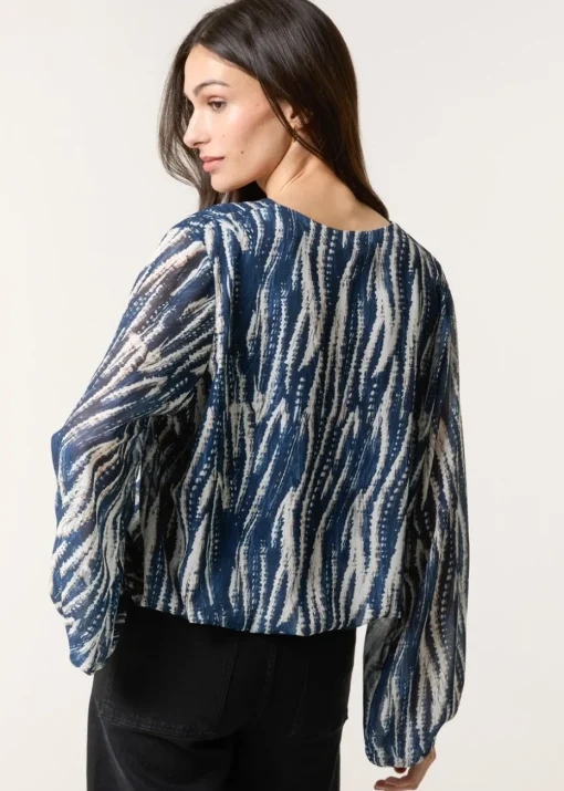 Blue Vanilla Navy V Neck Wavy Print Bubble Hem Top