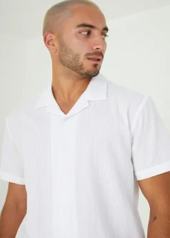 Brave Soul White Luca Short Sleeve Fine Stripe Revere Collar Shirt
