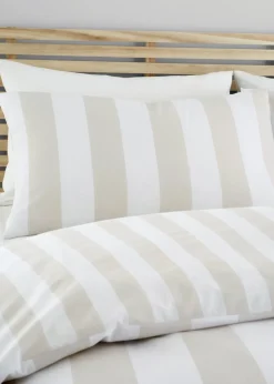 Catherine Lansfield Cove Stripe Reversible Duvet Set