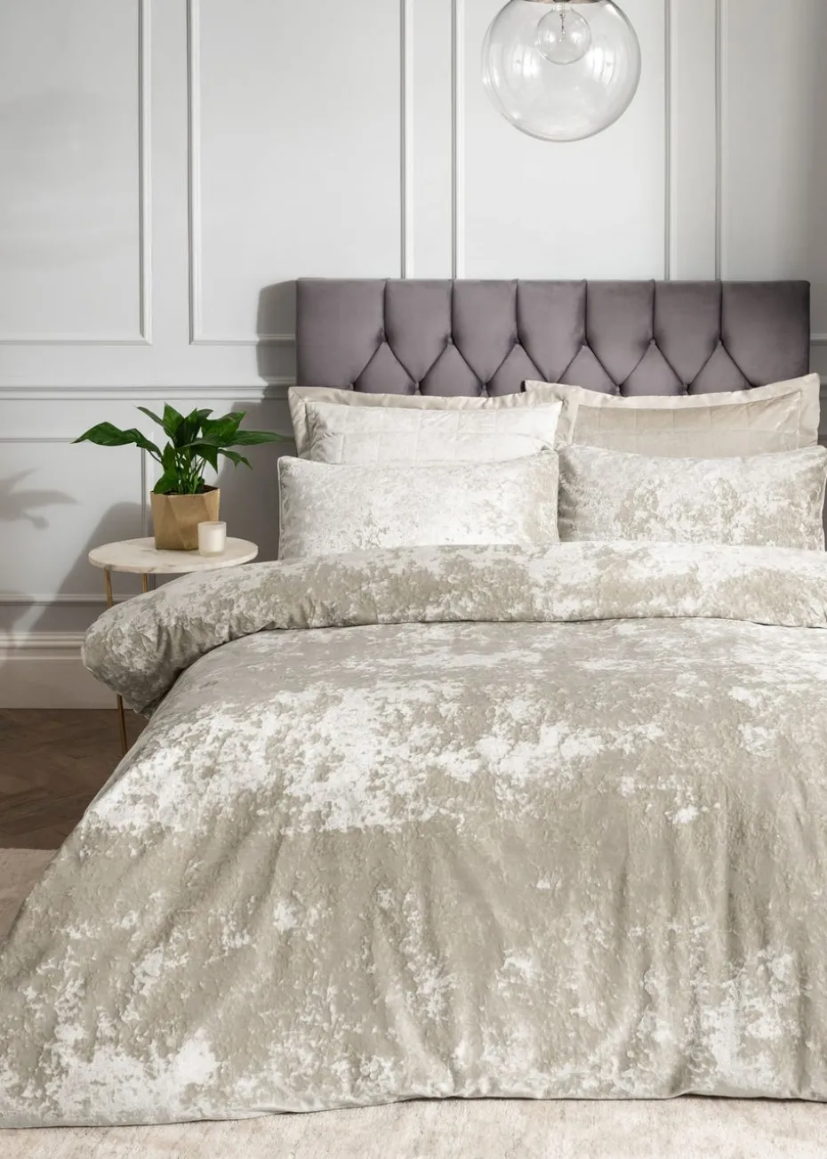 Catherine Lansfield Crushed Velvet Duvet Cover Set