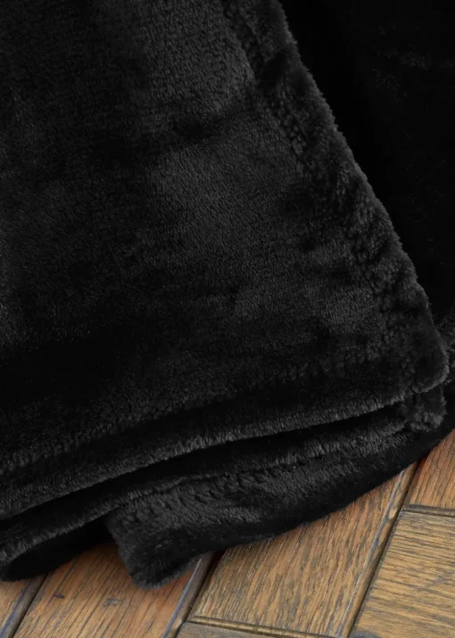 Catherine Lansfield Extra Large Raschel Velvet Touch Blanket Throw (200x240cm)
