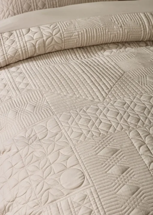 Catherine Lansfield Folkstone Geo Duvet Cover Set