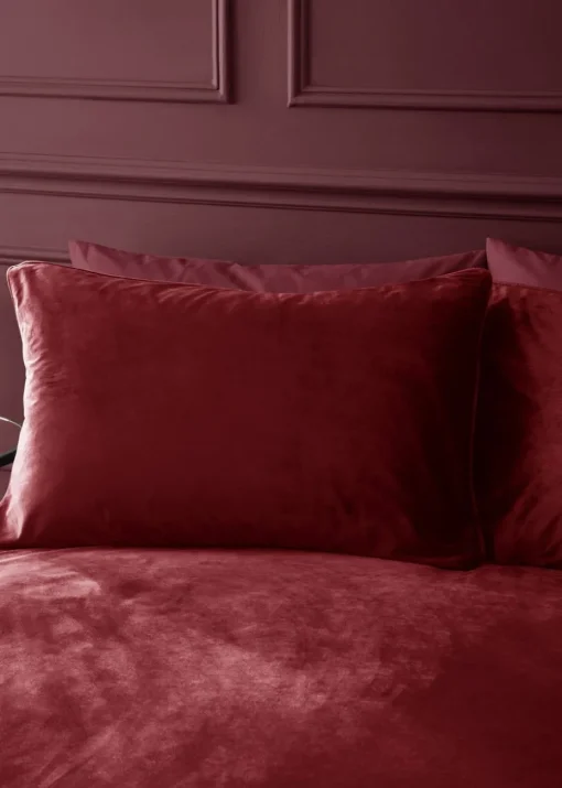Catherine Lansfield Kingsley Soft Matt Velvet Duvet Cover Set