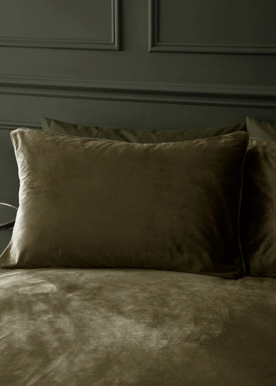 Catherine Lansfield Kingsley Soft Matt Velvet Duvet Cover Set