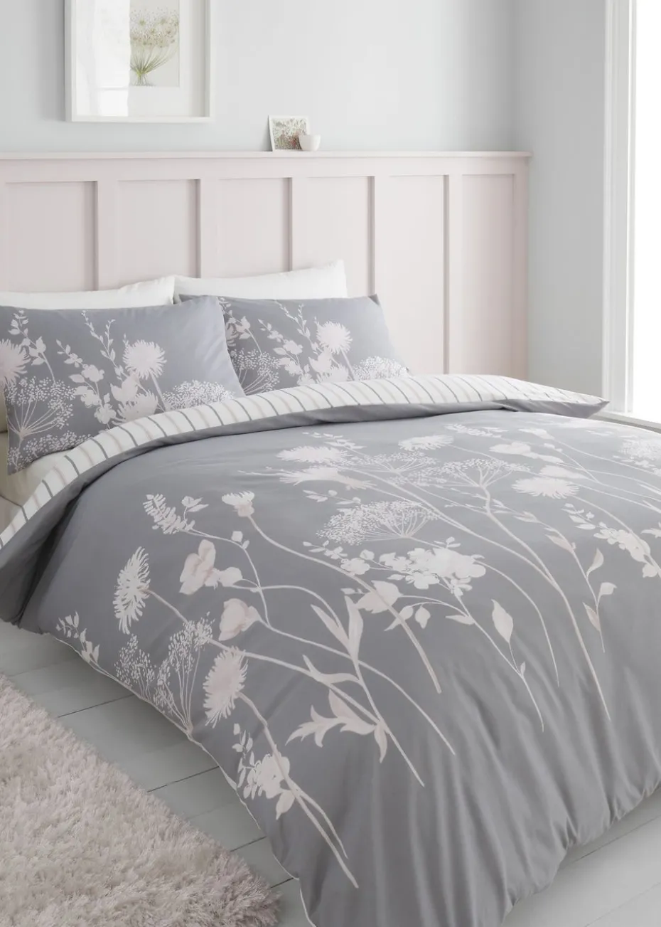 Catherine Lansfield Meadowsweet Floral Reversible Duvet Cover Set