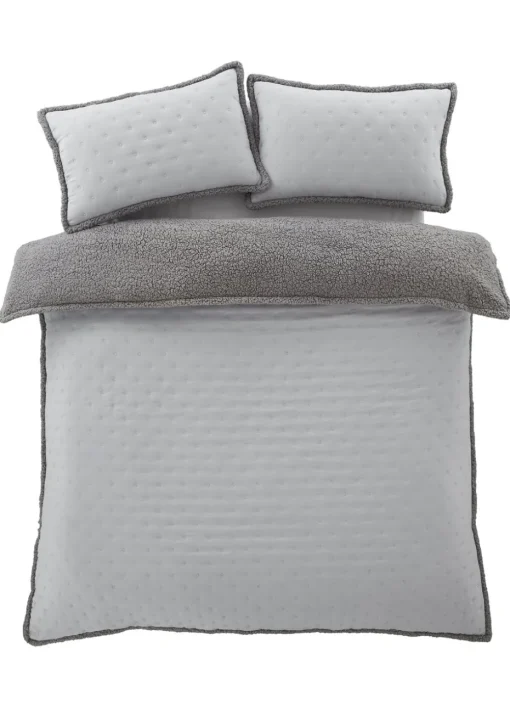 Catherine Lansfield Nori Silver Pinsonic Faux-Shearling Duvet Cover Set