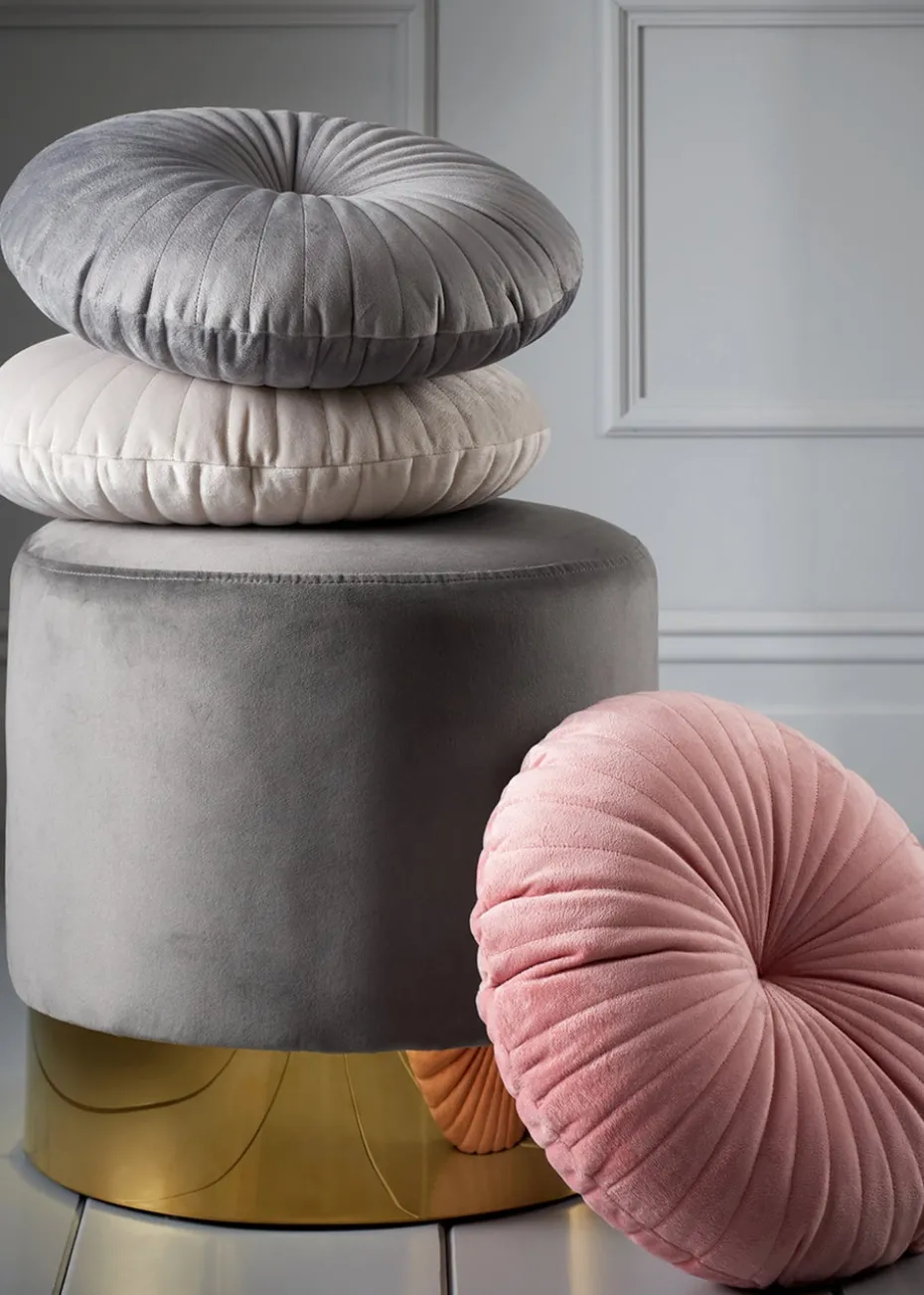 Catherine Lansfield Round Cushion (40x40cm)