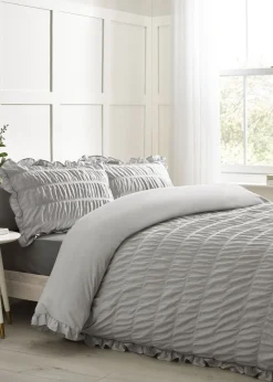 Catherine Lansfield Seersucker Frill Duvet Cover Set