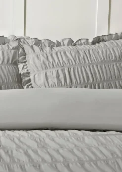 Catherine Lansfield Seersucker Frill Duvet Cover Set