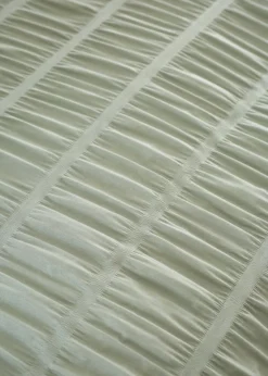 Catherine Lansfield Seersucker Duvet Cover Set