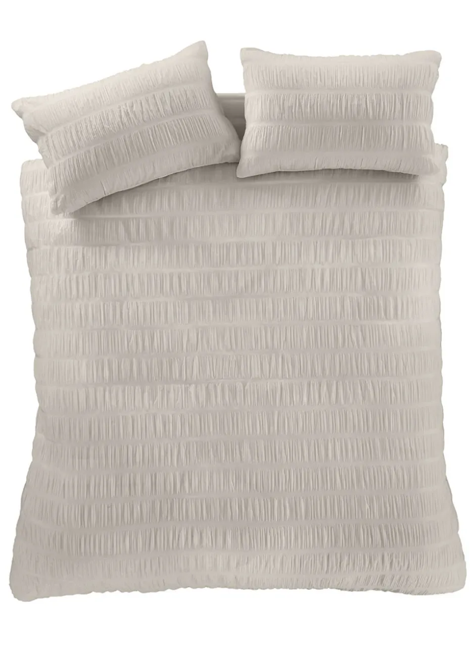 Catherine Lansfield Seersucker Duvet Cover Set