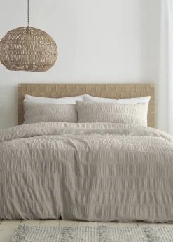 Catherine Lansfield Seersucker Duvet Cover Set