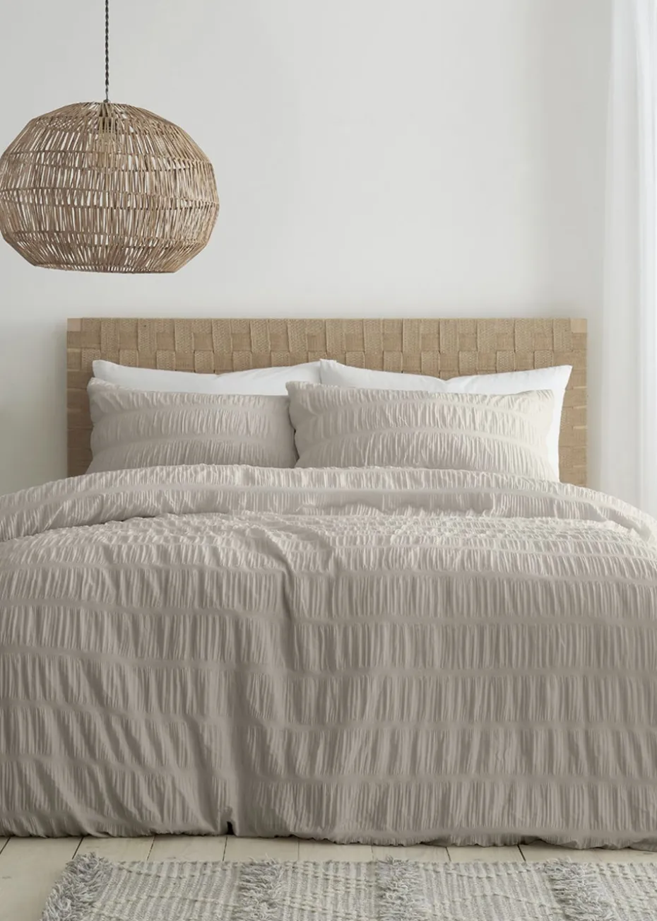 Catherine Lansfield Seersucker Duvet Cover Set