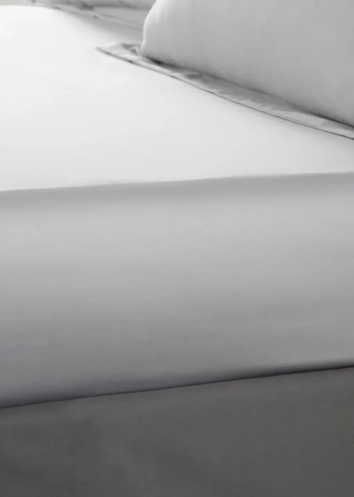 Catherine Lansfield Silky Soft Satin Fitted Sheet Silver