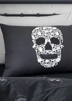 Catherine Lansfield Skulls Reversible Duvet Cover Set