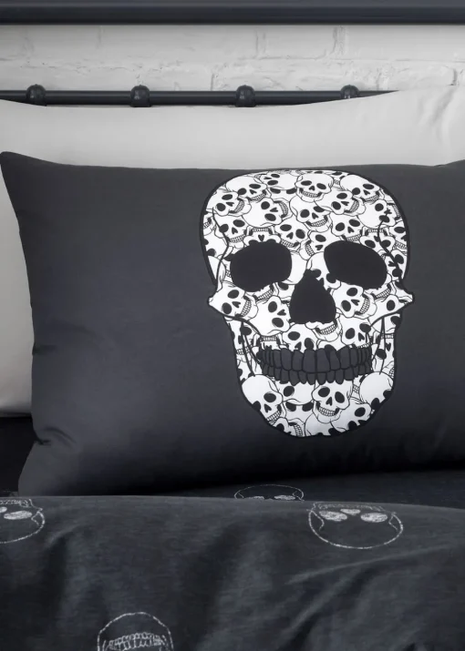 Catherine Lansfield Skulls Reversible Duvet Cover Set