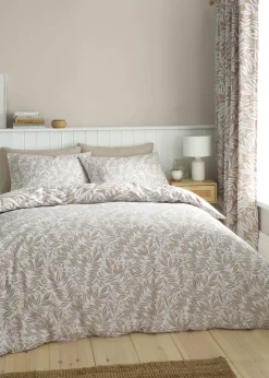 Catherine Lansfield Sorrel Leaf Reversible Duvet Cover Set
