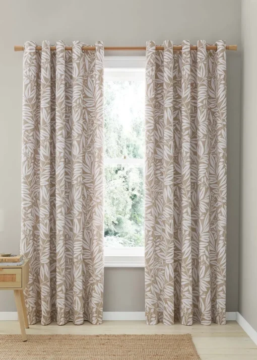 Catherine Lansfield Sorrel Leaf Fully Reversible Eyelet Curtains