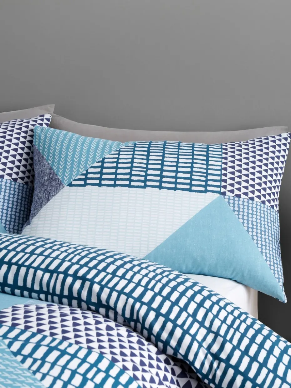 Catherine Lansfield Teal Green Larsson Geo Reversible Duvet Cover Set with Pillowcase
