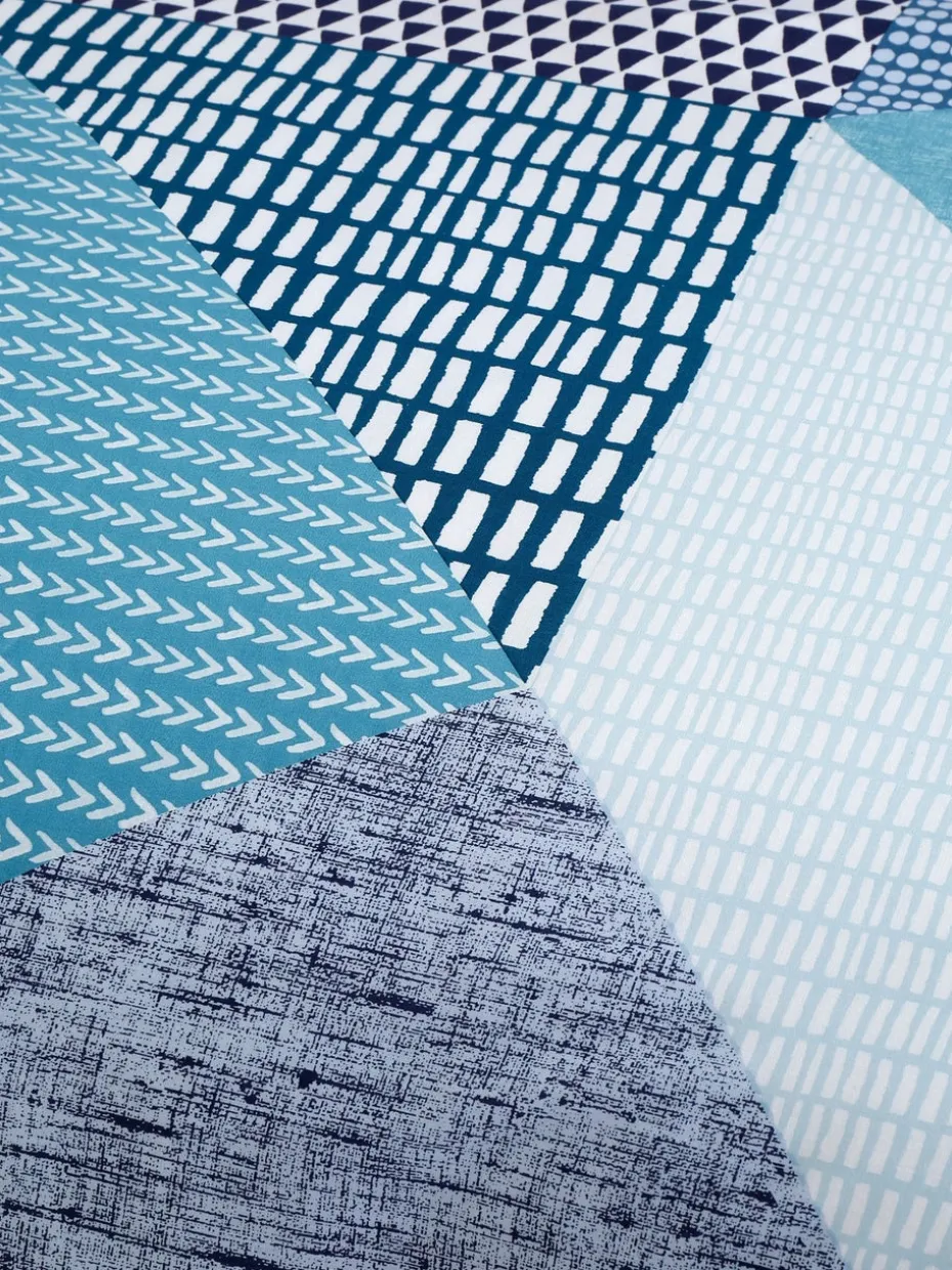 Catherine Lansfield Teal Green Larsson Geo Reversible Duvet Cover Set with Pillowcase