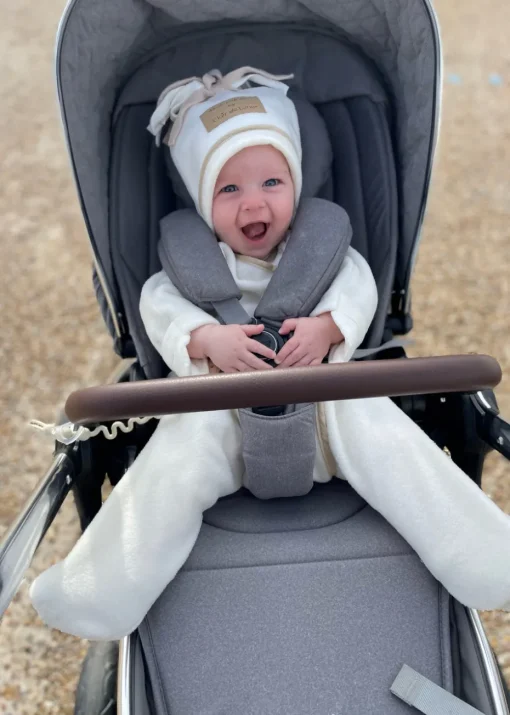 Clair de Lune Star Fleece Cream Wrap Blanket