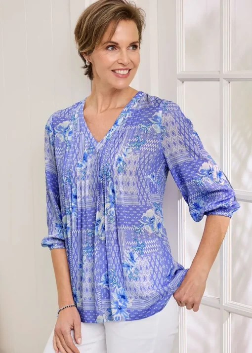 Cotton Traders Light Blue 3/4 Sleeve V Neck Printed Crinkle Top