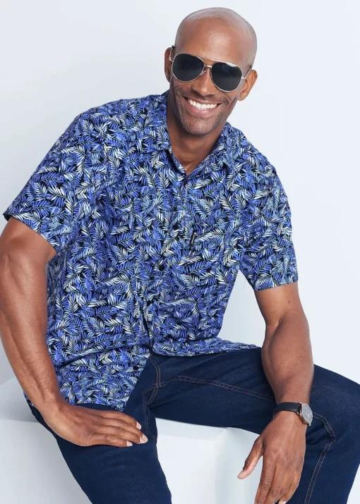 Cotton Traders Navy Guinness Short Sleeve Soft Touch Leaf Print Shirt