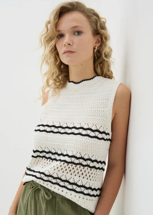 Cream Knitted Black Trimmed Vest