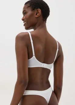 Cream Seamless Thong Knickers