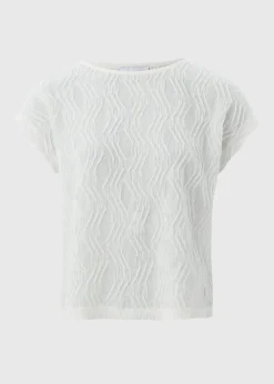 Cream Wavy Textured Crew Neck T-Shirt