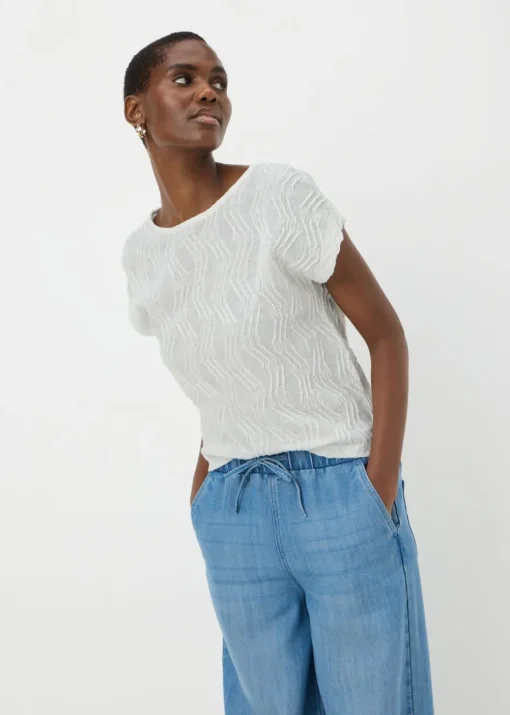 Cream Wavy Textured Crew Neck T-Shirt