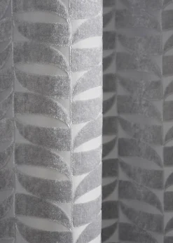 Curtina Kendal Silver Eyelet Curtains
