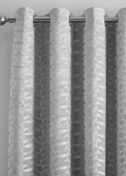 Curtina Kendal Silver Eyelet Curtains