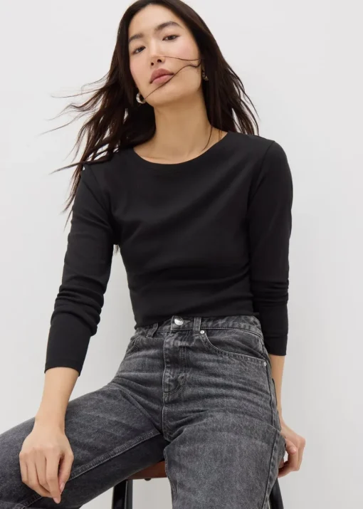 Dark Grey Long Sleeve T-Shirt